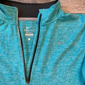 Nike DRI-FIT Womens 1/4 zip - L